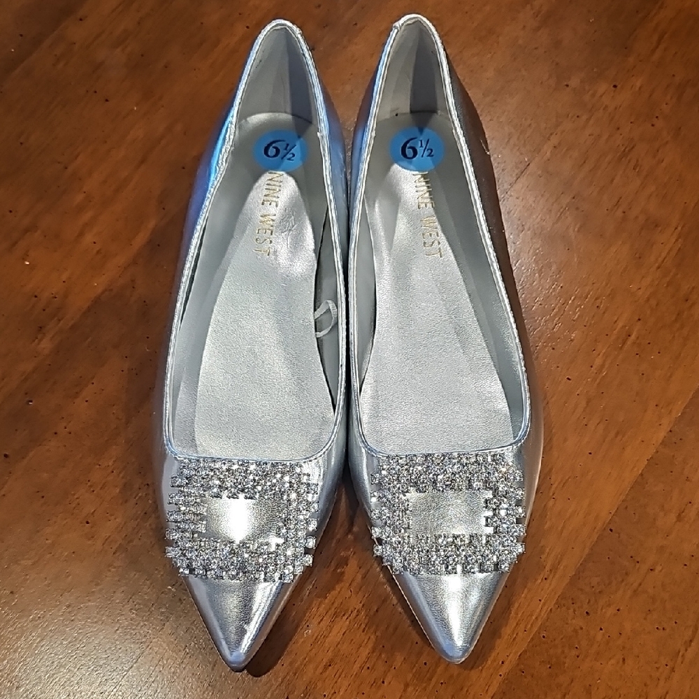 Nine West Rhinestone Accent Ballet Flat